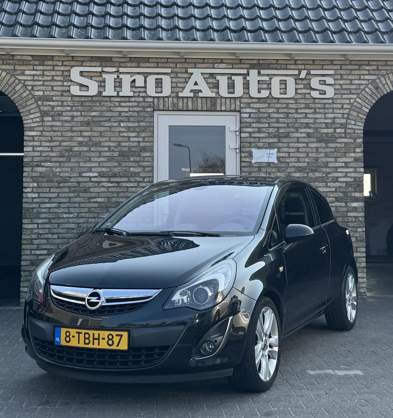 Opel Corsa - 1.4-16V Cosmo Automaat Bj 2014 Koopje - AutoWereld.nl