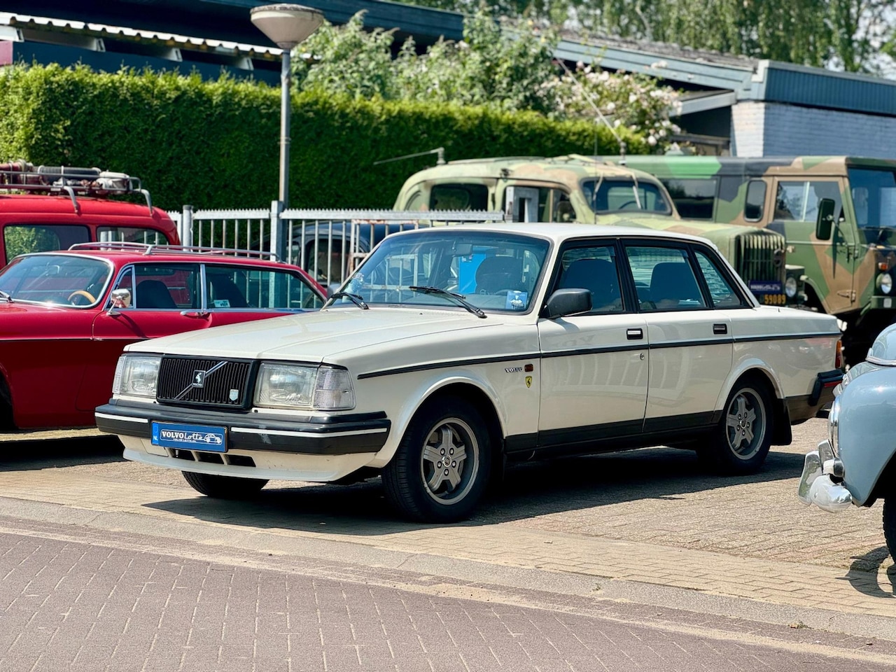 Volvo 240 - 2.3 GLT Injectie, automaat, airco, zeer rijke historie. - AutoWereld.nl