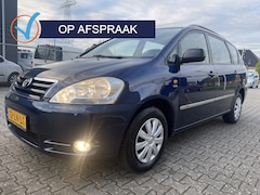 Toyota Avensis Verso - 2.0i AUTOMAAT AIRCO 7-PERSOONS