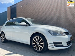 Volkswagen Golf - 1.2 TSI Trendline
