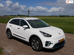 Kia e-Niro - ExecutiveLine 64 kWh FULL * 3 Fase *FACELIFT