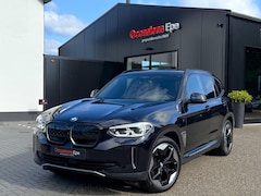 BMW iX3 - Shadowline 80 kWh Harman Kardon Headup Panoramadak