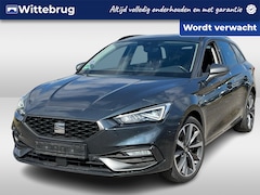 SEAT Leon Sportstourer - 1.4 TSI eHybrid 204pk DSG PHEV FR / Elek Achterklep Met Virtual Pedal / Elek Zwenkbare Tre