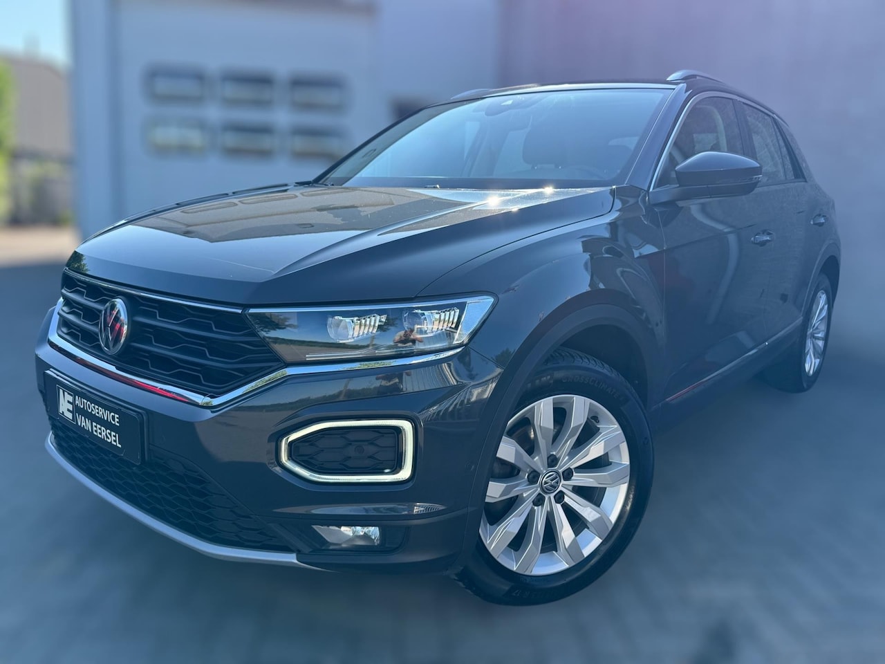 Volkswagen T-Roc - 1.5 TSI Sport AFN TREKHAAK / CAMERA / VIRTUAL COCKPIT / WARNING SPOTS / ADAPT CRUISE / ELE - AutoWereld.nl