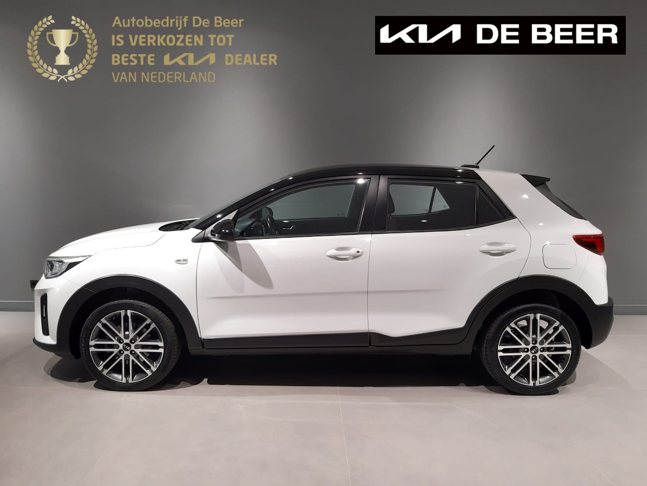 Kia Stonic - 1.2 MPi 84pk ComfortPlusLine Navigator 17 - AutoWereld.nl