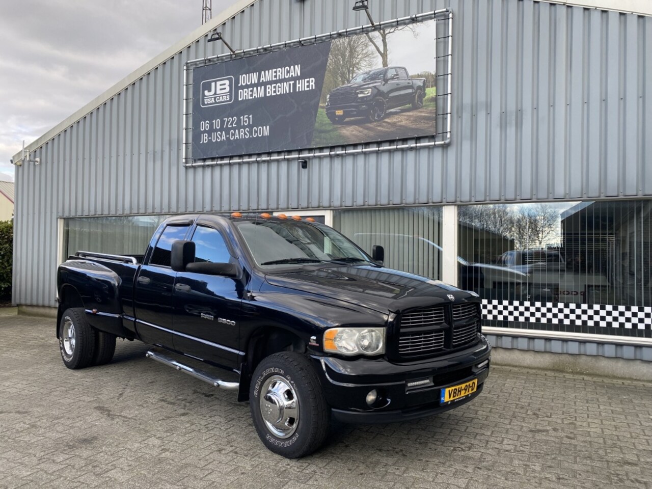 Dodge Ram Pick Up - 3500 Dually Cummins 4X4 Kan op C - AutoWereld.nl