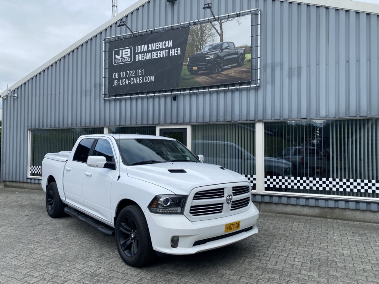 Dodge Ram - 5.7 V8 HEMI Sport lpg REVISIE ! ! - AutoWereld.nl
