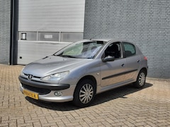 Peugeot 206 - 1.6-16V Gentry 5-Deurs Airco Nw APK
