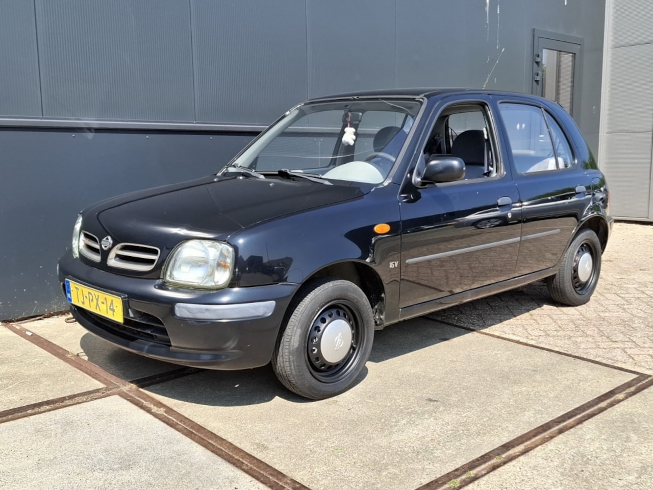 Nissan Micra - 1.0 GL 5-Deurs Stuurbekr. Nieuwe APK - AutoWereld.nl