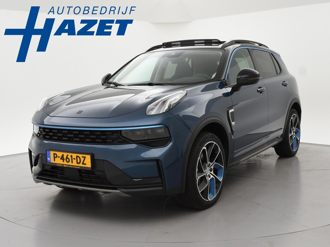Lynk & Co 01 - 1.5 AUT. + 1800 KG TREKHAAK | ADAPTIVE CRUISE | PANORAMA | LED | CAMERA | CARPLAY | STOELV - AutoWereld.nl