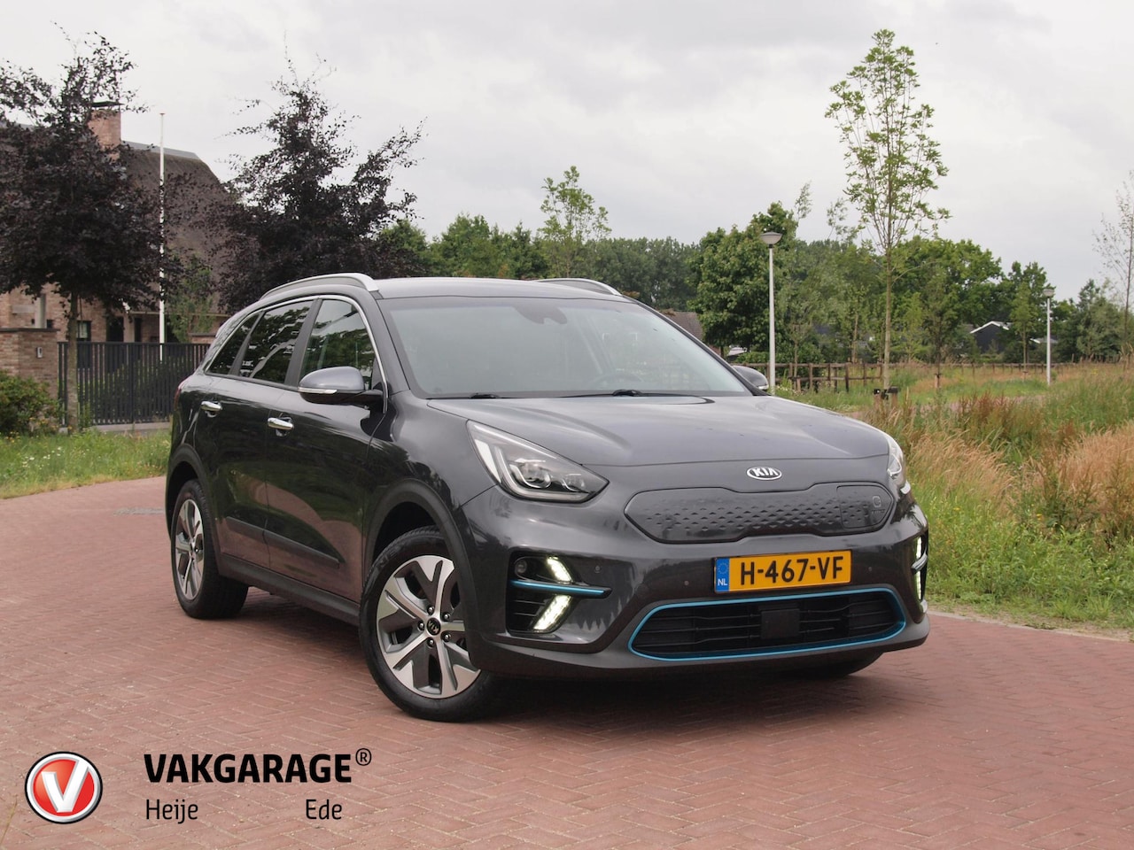 Kia e-Niro - ExecutiveLine 64 kWh | Camera | Apple Carplay | Cruise Control | JBL | Leer | - AutoWereld.nl