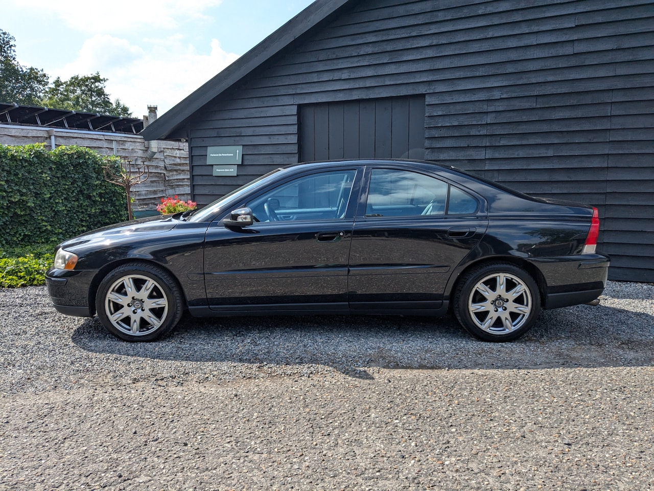 Volvo S60 - 2.4D Momentum 2.4D Momentum - AutoWereld.nl