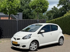 Toyota Aygo - 1.0-12V Comfort Navigator 5drs airco