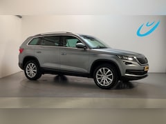 Skoda Kodiaq - 1.5 TSI 150pk Business Edition Camera Leder-Stof Stoelverwarming DAB+ App-Connect