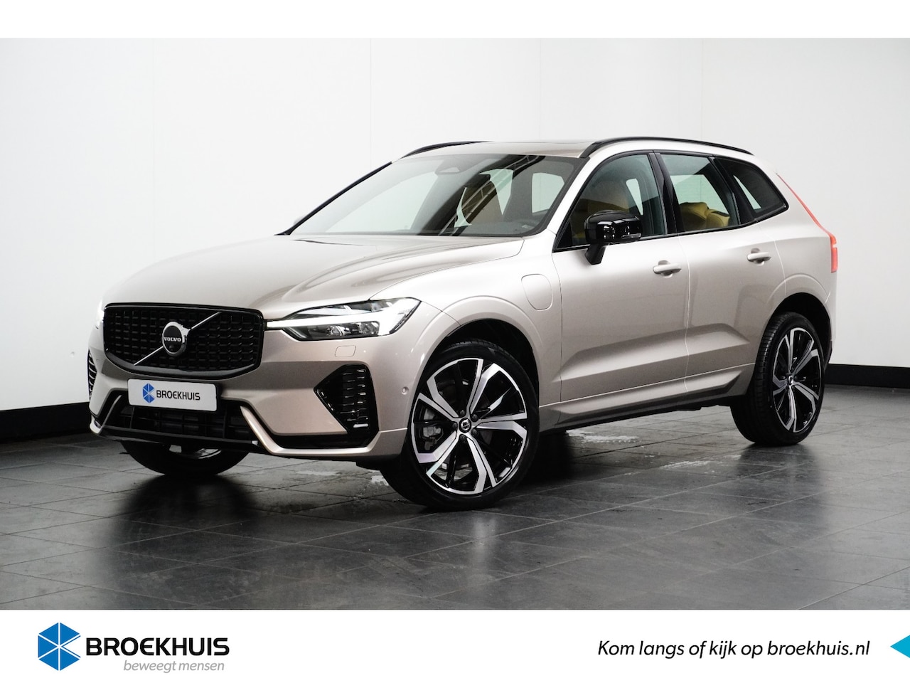 Volvo XC60 - 2.0 T8 Plug-in hybrid AWD Plus Dark | Luchtvering | 360° Camera | Stoelventilatie | Nappa - AutoWereld.nl