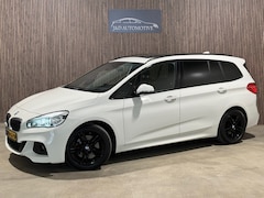 BMW 2-serie Gran Tourer - 220d Sport 2015 PANO AUT PDC
