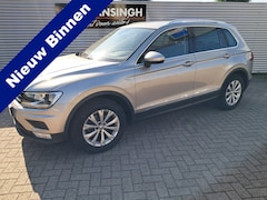Volkswagen Tiguan - 1.4 TSI Comfortline 1600kg Trekgewicht | Clima | Cruise control | Trekhaak | Ndl auto | LM