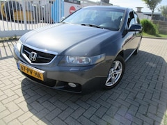 Honda Accord - 2.4i Executive Automaat