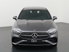 Mercedes-Benz A-klasse - 250 e AMG Line Facelift, Panoramadak, Sfeerverlichting, Achteruitrijcamera, Mercedes-Benz Certified garan