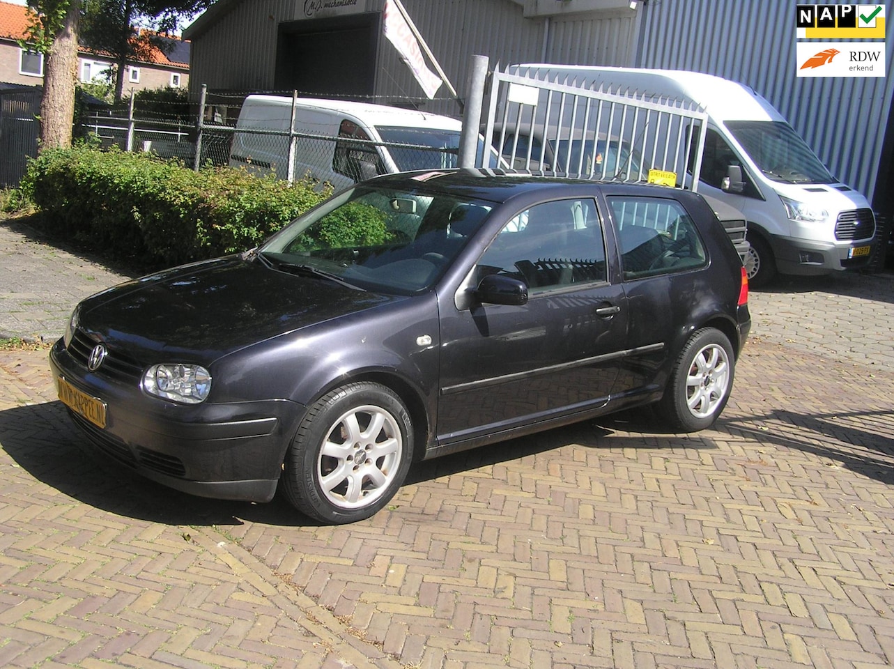 Volkswagen Golf - 1.6-16V Trendline nap airco APK - AutoWereld.nl