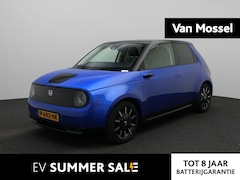 Honda e - e Advance 17" | Automaat | Navigatie | Panoramadak | 360 Camera | Apple Carplay / Android