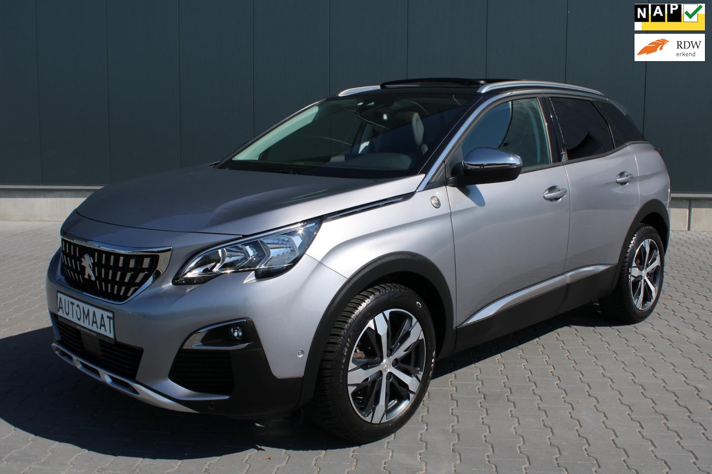 Peugeot 3008 - 1.6 TURBO CROSSWAY SCHUIFDAK CARAVANTREKKER - AutoWereld.nl