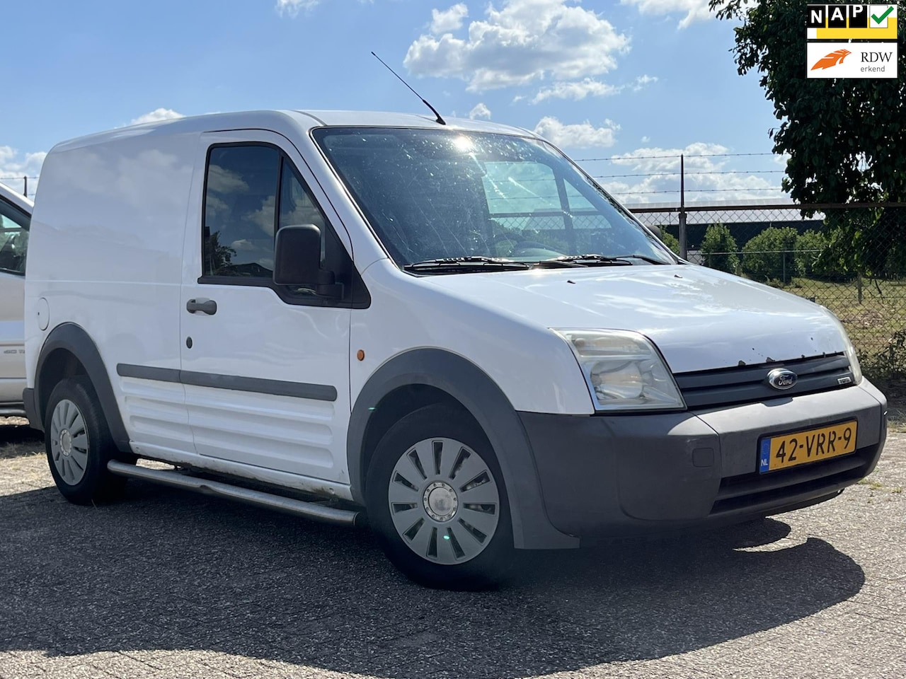 Ford Transit Connect - T200S 1.8 TDCi Airco - AutoWereld.nl