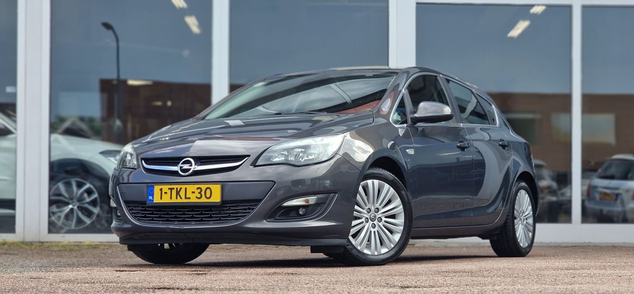Opel Astra - 1.4 Turbo LPG Design Edition 2e Eigenaar 100% Onderhouden - AutoWereld.nl
