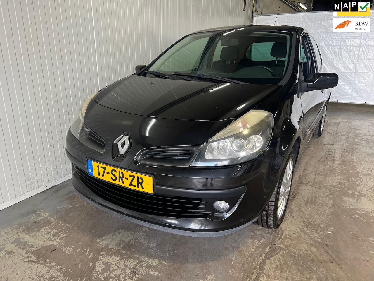 Renault Clio - 1.4-16V Dynamique Luxe 1.4-16V Dynamique Luxe - AutoWereld.nl