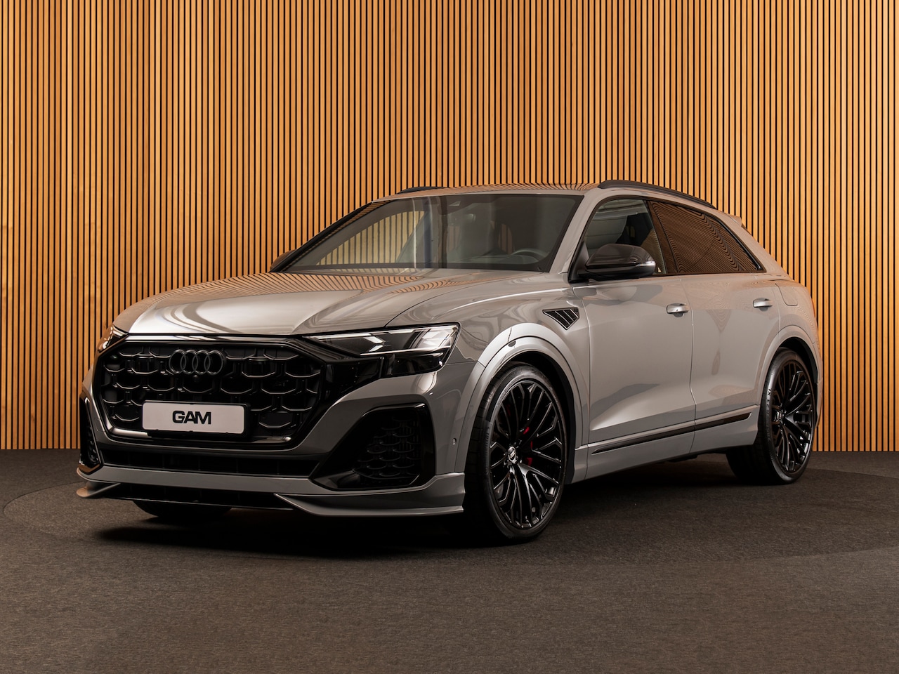 Audi Q8 - 60 TFSI e quattro ABT-577pk-23"-MASSAGE-PANO - AutoWereld.nl