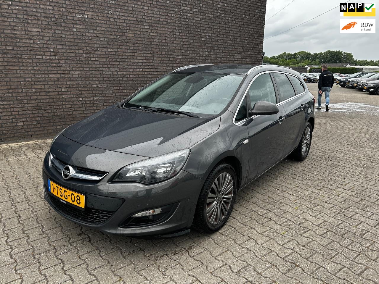 Opel Astra Sports Tourer - 1.6 CDTi Business + EXPORT - AutoWereld.nl