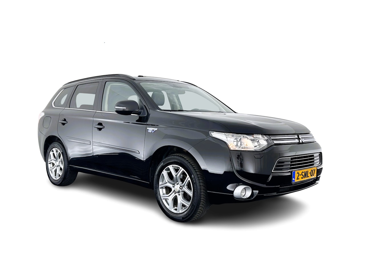 Mitsubishi Outlander - 2.0 PHEV Instyle AUT. * PANO | NAVI-FULLMAP | KEYLESS | CAMERA | CLIMA | TREKHAAK | SHIFT- - AutoWereld.nl