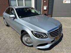 Mercedes-Benz C-klasse - 180 Prestige / Leder / Navi / PDC / Clima / Cruise