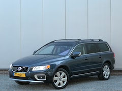 Volvo XC70 - 3.2 AUT AWD Summum Schuifdak / Geventileerd leer / Trekhaak / Dynaudio