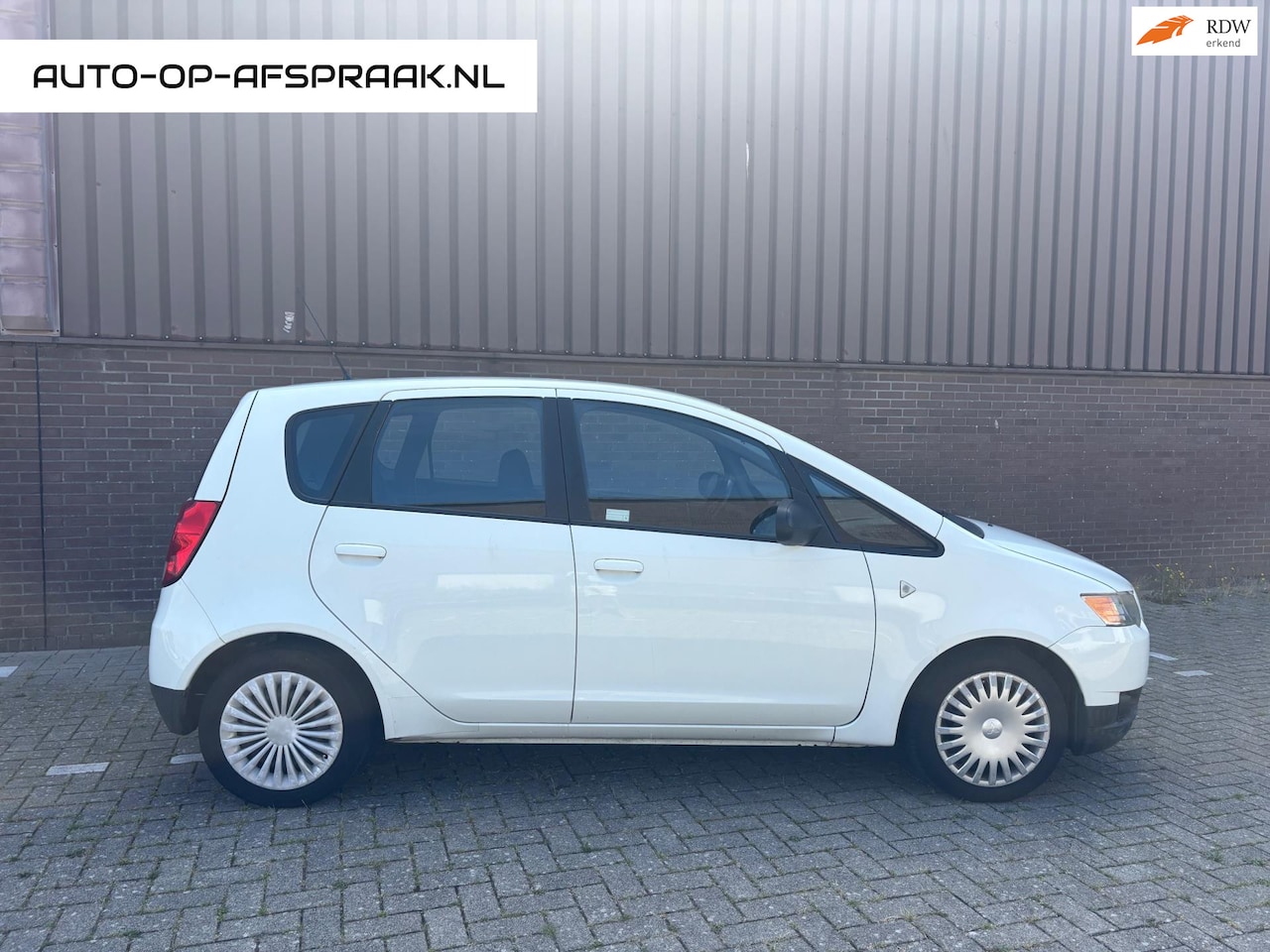 Mitsubishi Colt - 1.1 Edition 5drs. Airco APK NAP - AutoWereld.nl