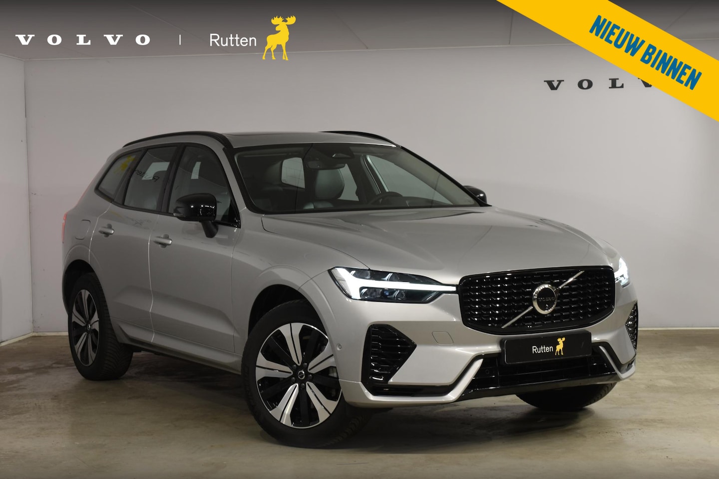 Volvo XC60 - T6 350PK Automaat AWD Plus Dark / Navigatie / 360 Camera / Adaptieve Cruise Control / Stuu - AutoWereld.nl