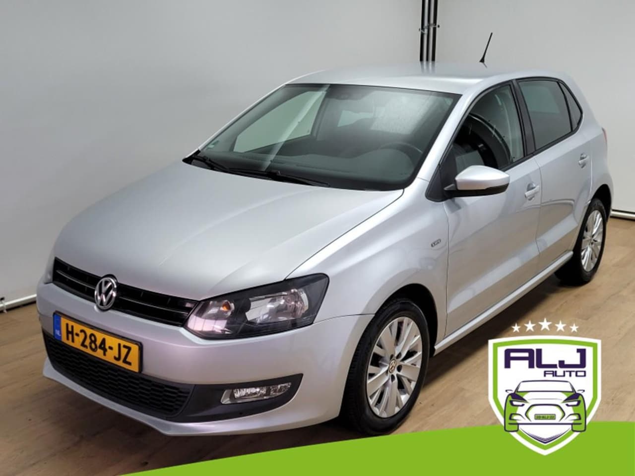 Volkswagen Polo - 1.2 TSI BlueMotion Life Edition | 5 deurs | Lm Velgen | Airco | Cruisecontrol | Parkeersen - AutoWereld.nl