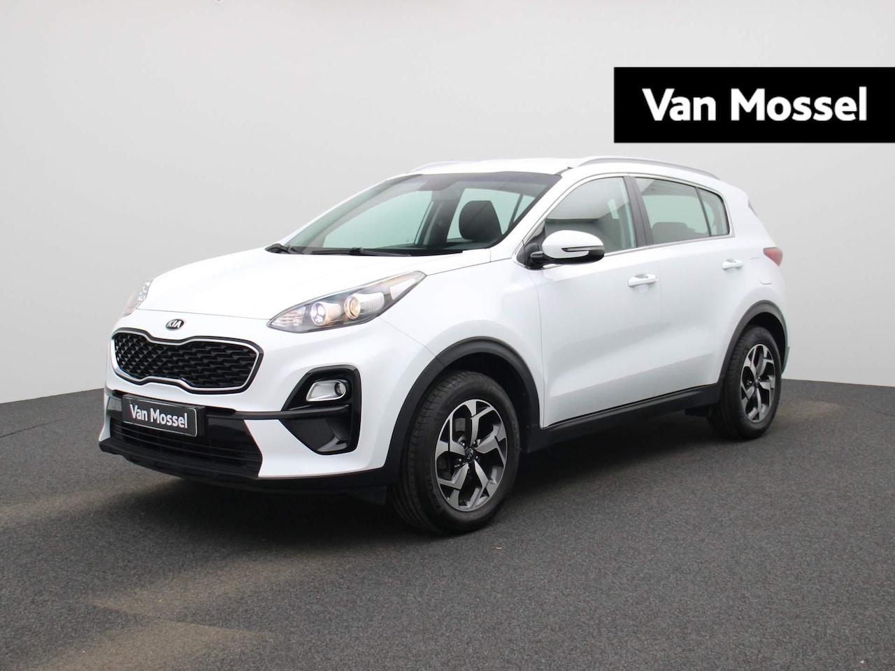 Kia Sportage - 1.6 | Navigatie | Parkeersensoren | Camera | - AutoWereld.nl