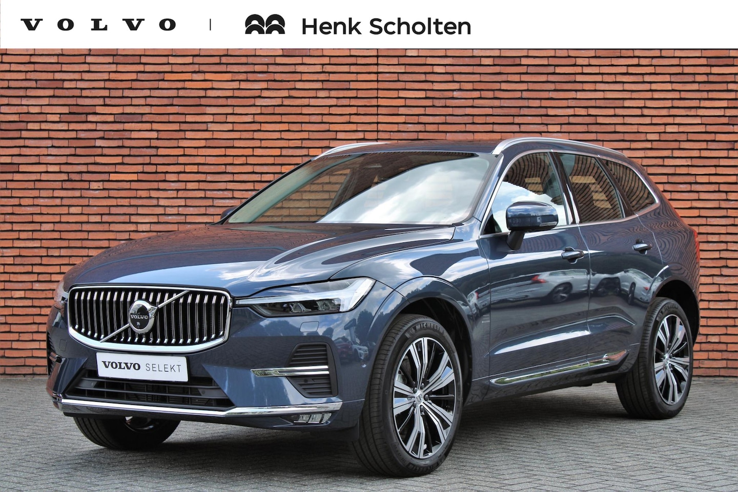 Volvo XC60 - B5 Ultimate Bright | Trekhaak | Luchtvering | Massagestoelen | Panoramadak | Bowers & Wilk - AutoWereld.nl