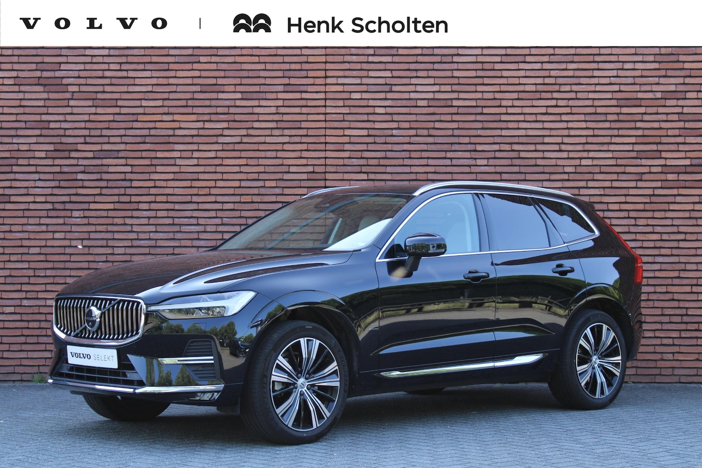 Volvo XC60 - B4 Ultimate Bright | Panoramadak | Head-Up Display | 360 Graden Camera | Verwarmbare Voors - AutoWereld.nl
