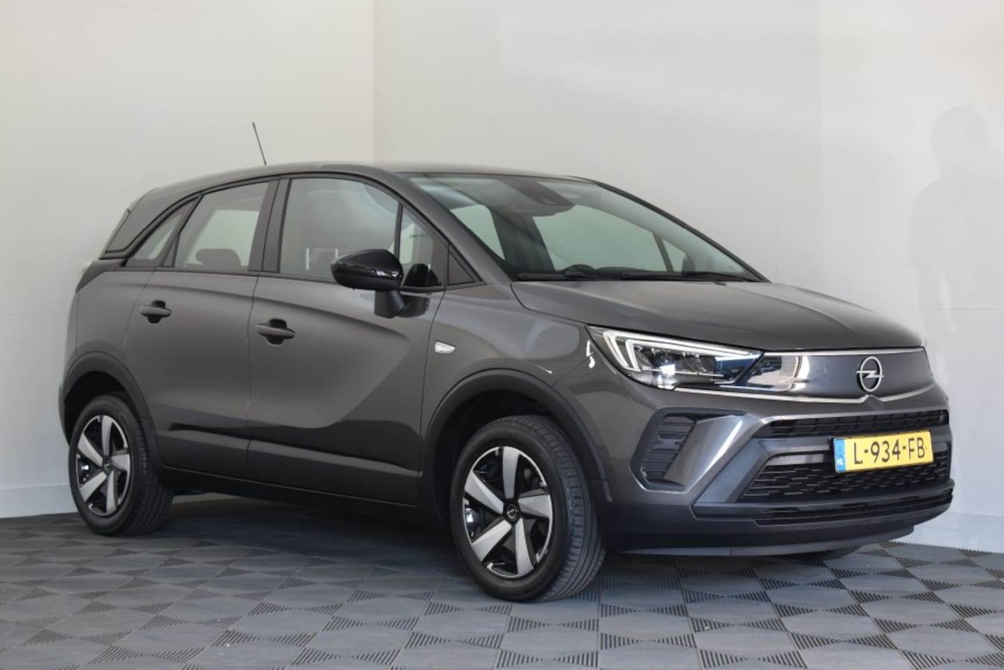 Opel Crossland - 1.2 Turbo Edition 1.2 TURBO 110PK EDITION - AutoWereld.nl