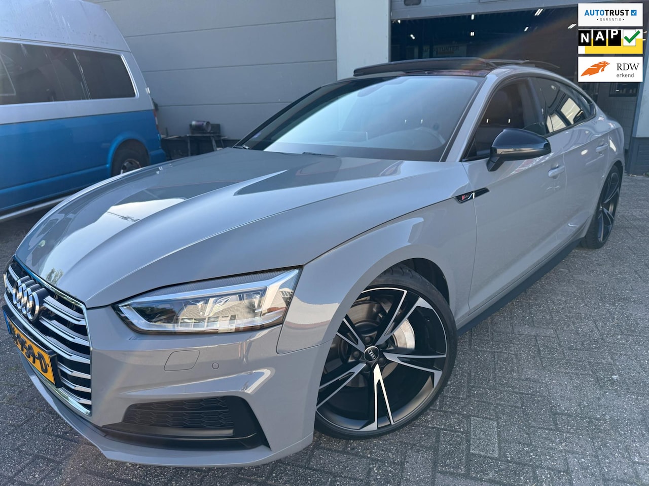 Audi A5 Sportback - 2.0 TFSI HYBRID 252PK QUATTRO 3X S-Line Plus NARDO PANO - AutoWereld.nl