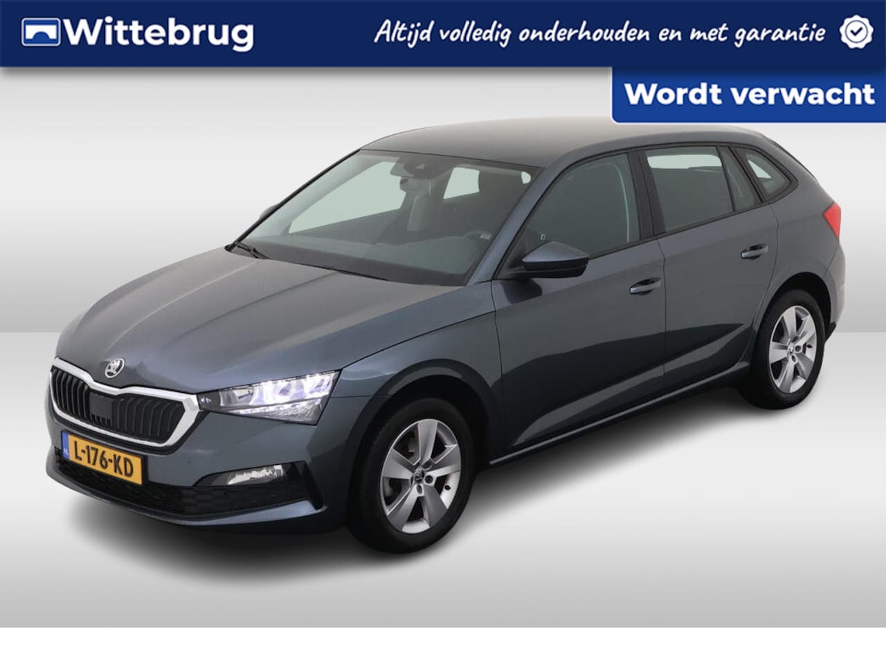 Skoda Scala - 1.0 TSI Ambition / App connect / Parkeersensoren achter / Lichtmetaal 16 inch / - AutoWereld.nl