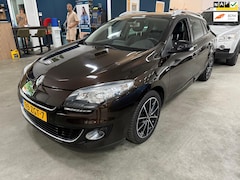 Renault Mégane Estate - 1.5 dCi Bose / PANORAMADAK / NAVI MULTIEMEDIA / RIJDT SCHAKELT GOED