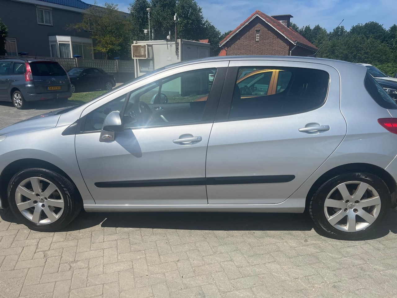 Peugeot 308 - 1.6 VTi XS ecc cruise control - AutoWereld.nl
