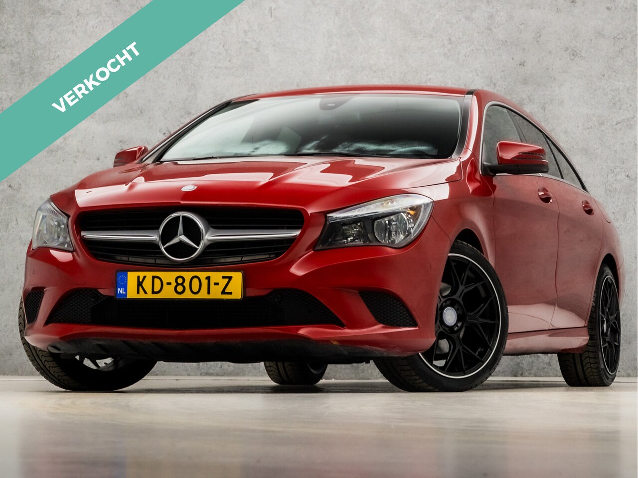 Mercedes-Benz CLA-klasse Shooting Brake - 180 Sport Automaat (NAVIGATIE, LEDER, STOELVERWARMING, GETINT GLAS, SPORTSTOELEN, PARKEERS - AutoWereld.nl