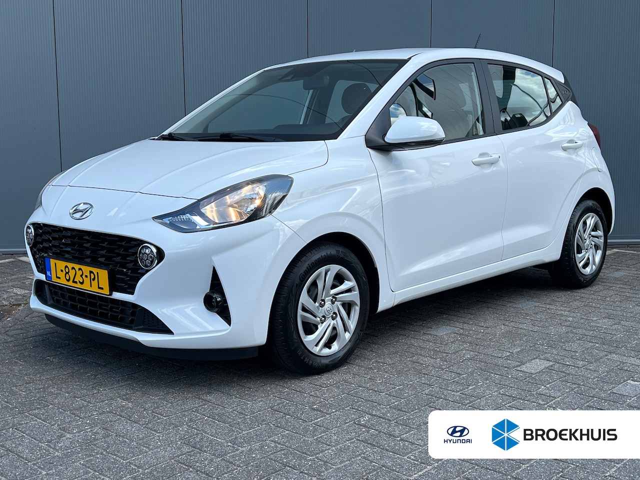 Hyundai i10 - 1.0 66pk Comfort Smart 1.0 67pk Comfort  Smart | LED | Airco | Camera | Carplay | Navigati - AutoWereld.nl
