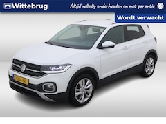 Volkswagen T-Cross - 1.0 TSI Style Executive DSG Automaat Navigatie / Clima / 17"LM Velgen / LED / Parkleersens