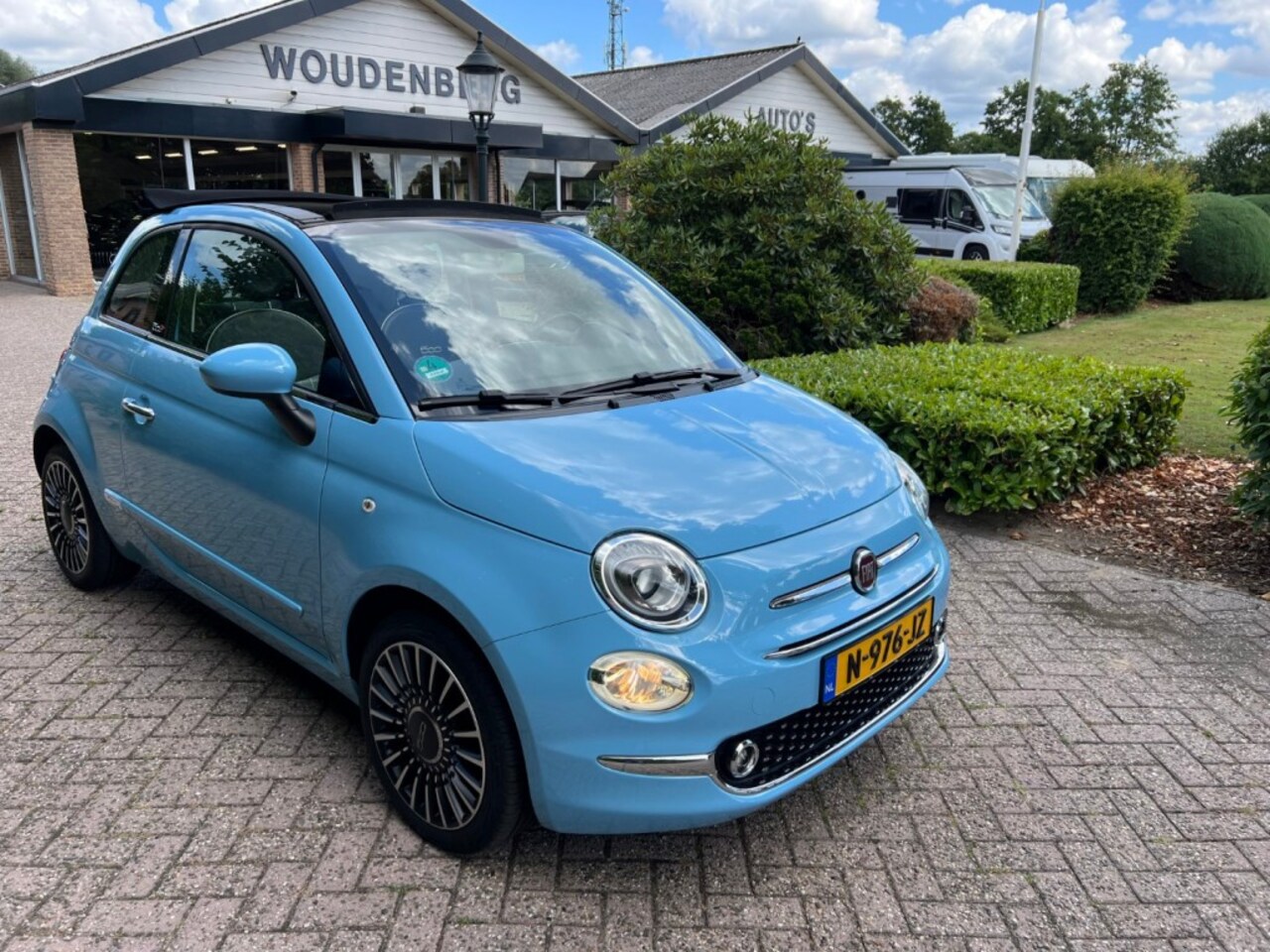 Fiat 500 C - 1.2 Lounge 1.2 Lounge, Airco, Lm velgen, PTS achter - AutoWereld.nl