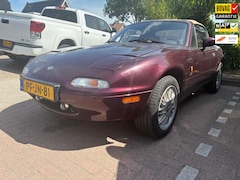 Mazda MX-5 - 1.6i (heerlijke zomerauto)